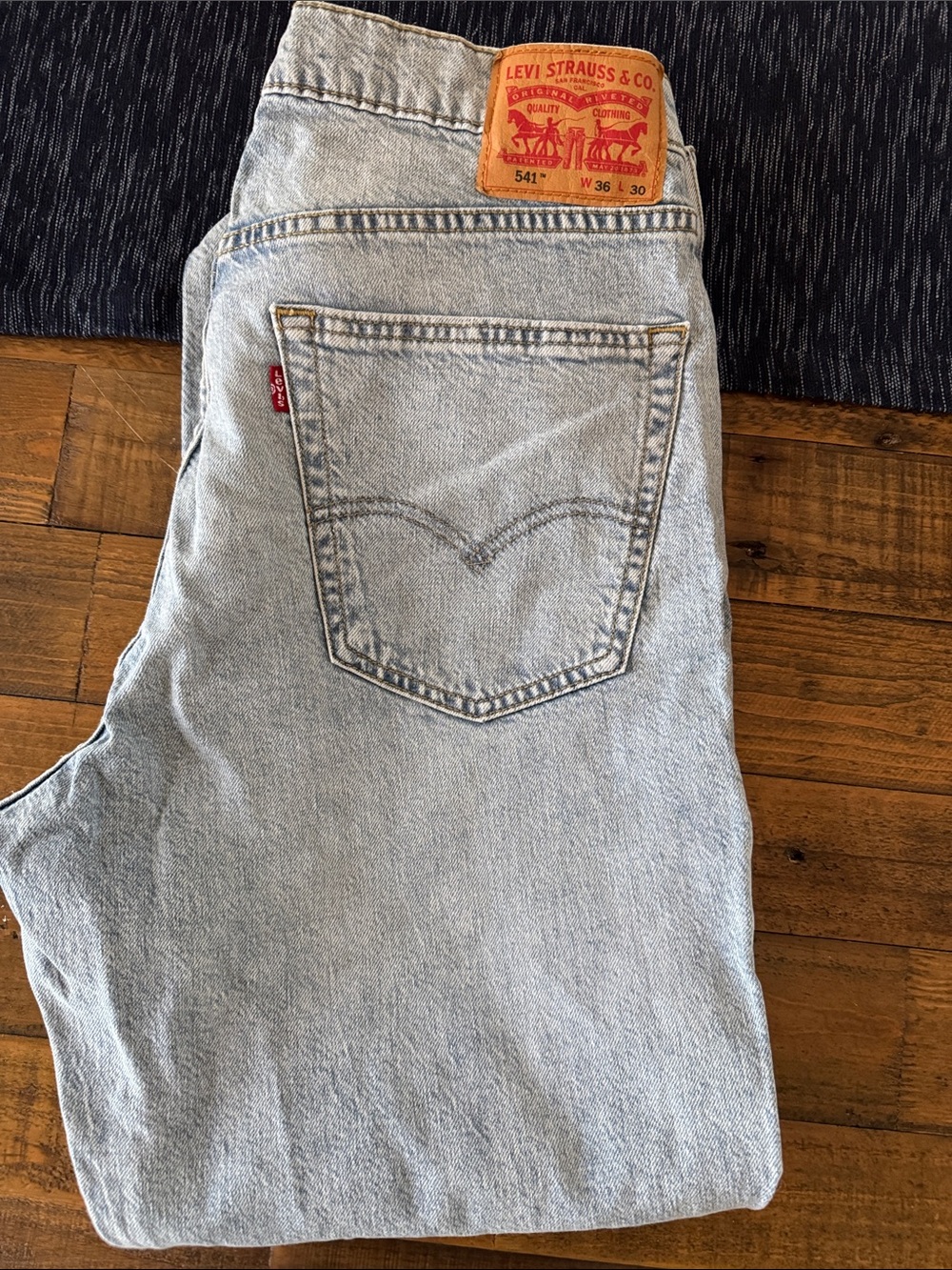 Levi's Light Blue Relaxed Fit Men's Jeans - 541